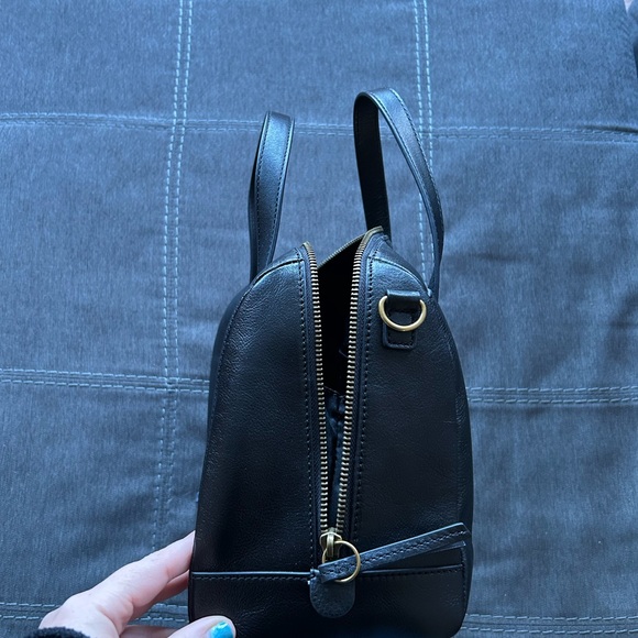 Fossil Women's Black Leather Satchel - Picture 3 of 7